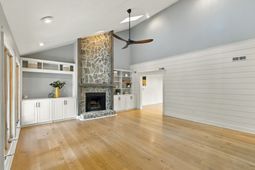 2321 Chairmaker Court photo 4
