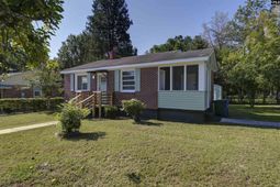 1800 Isabel Street photo 4