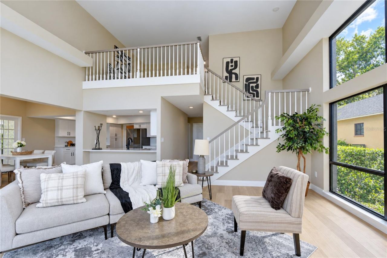 806 Sandringham Lane, Lutz, FL 33549 Photo