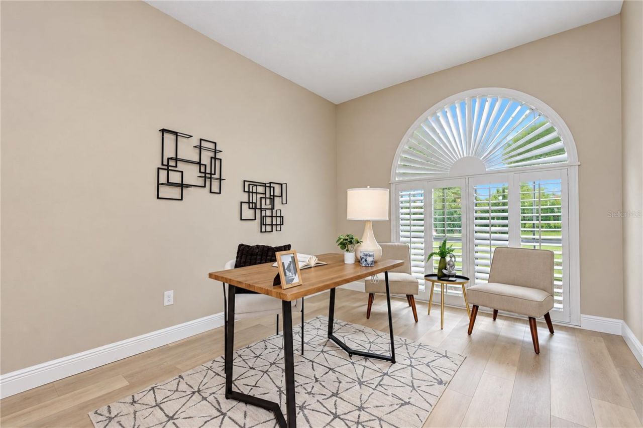 806 Sandringham Lane, Lutz, FL 33549 Photo