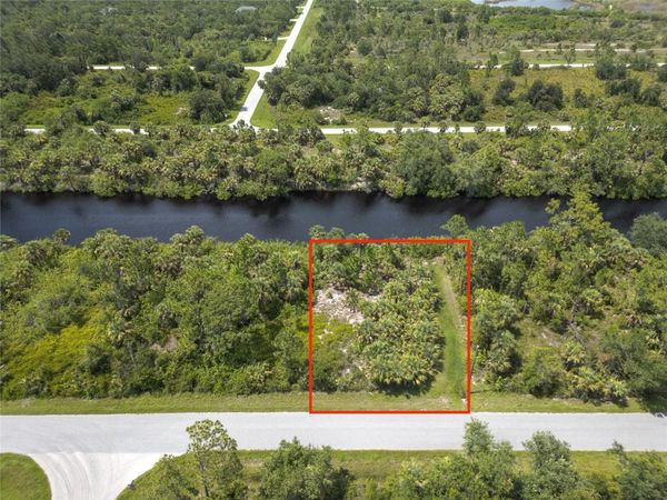 14280 MCCLELLAN AVENUE , PORT CHARLOTTE, FL 33953