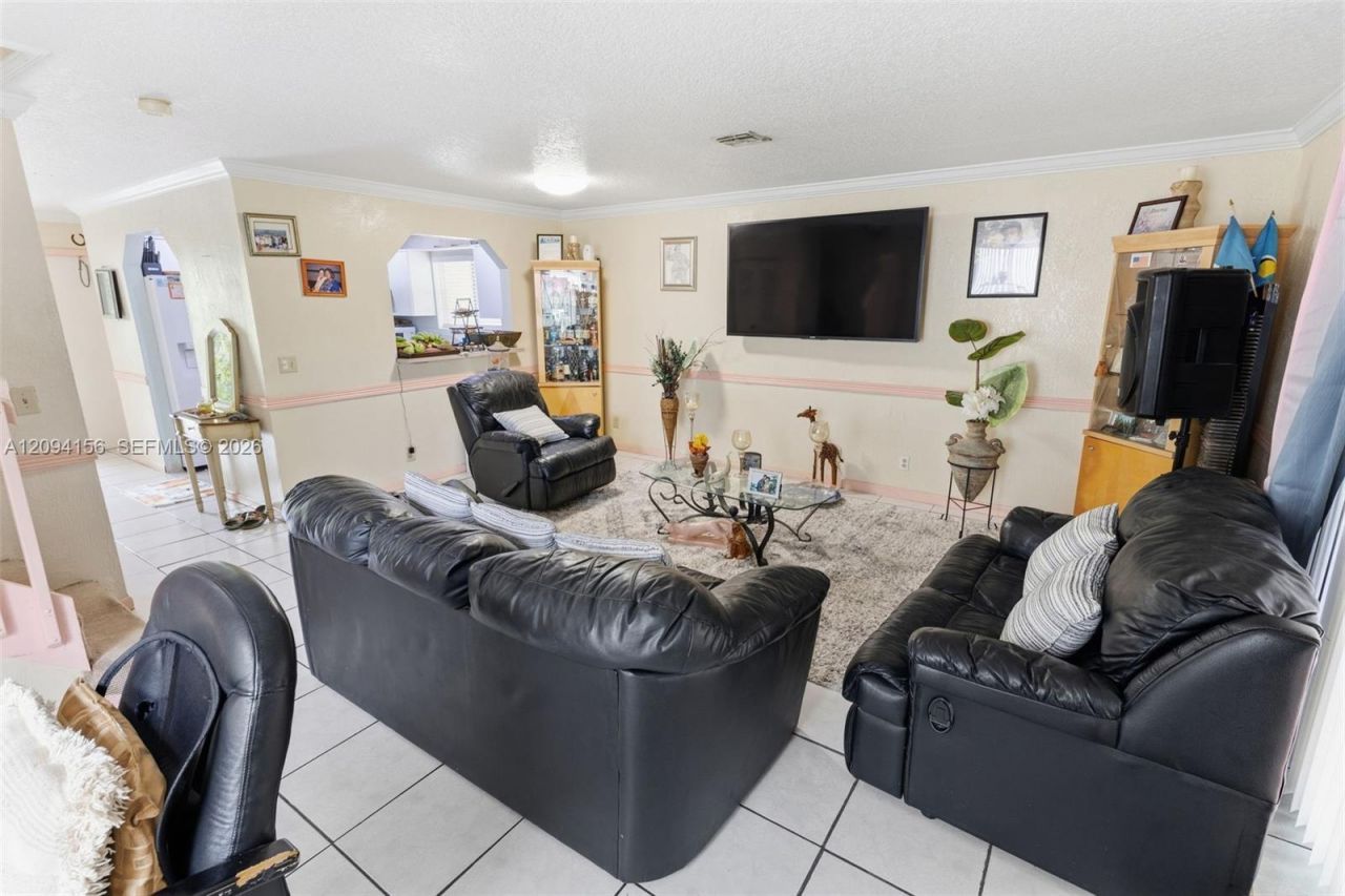 5504 NW 22nd St , Lauderhill, FL 33313 Photo