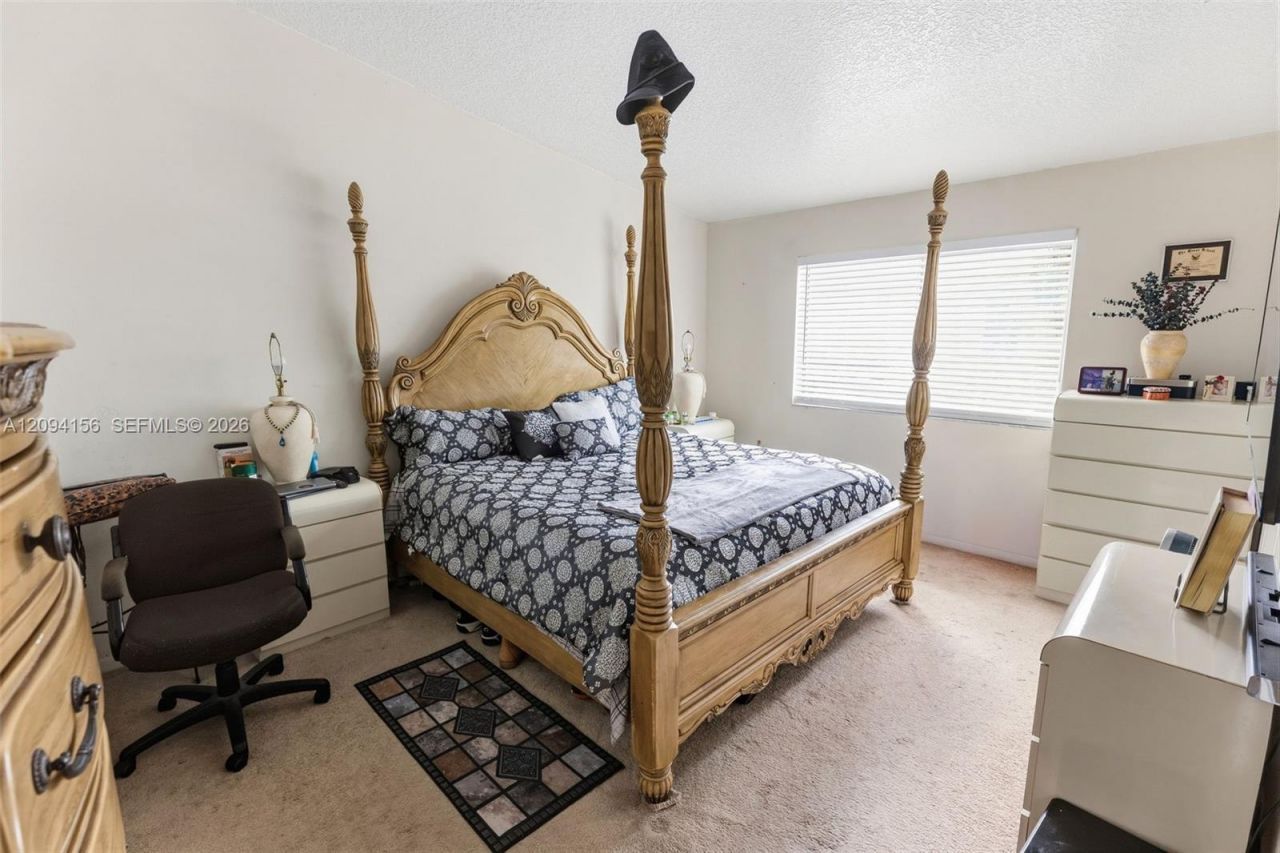 5504 NW 22nd St , Lauderhill, FL 33313 Photo