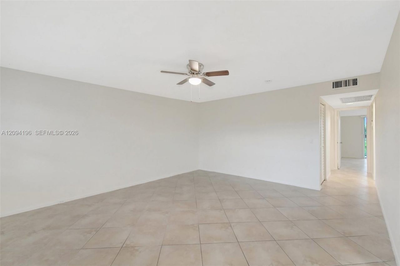 13475 SW 9th St , Unit 413A, Pembroke Pines, FL 33027 Photo