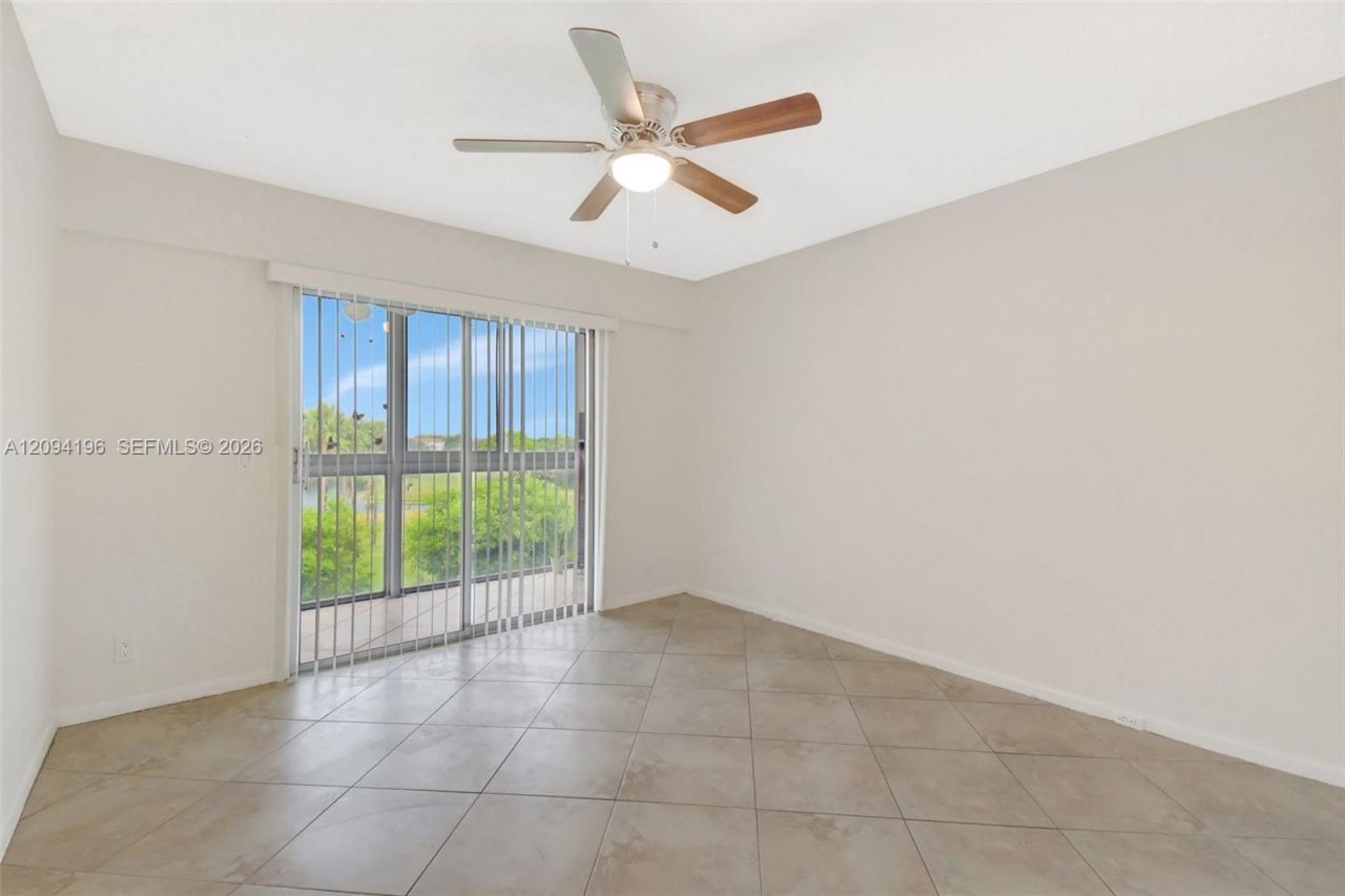 13475 SW 9th St , Unit 413A, Pembroke Pines, FL 33027 Photo
