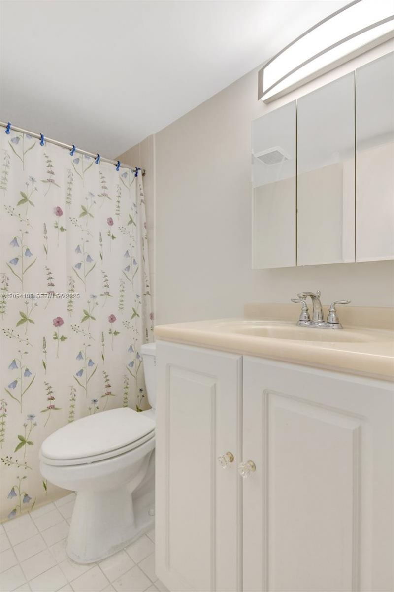 13475 SW 9th St , Unit 413A, Pembroke Pines, FL 33027 Photo