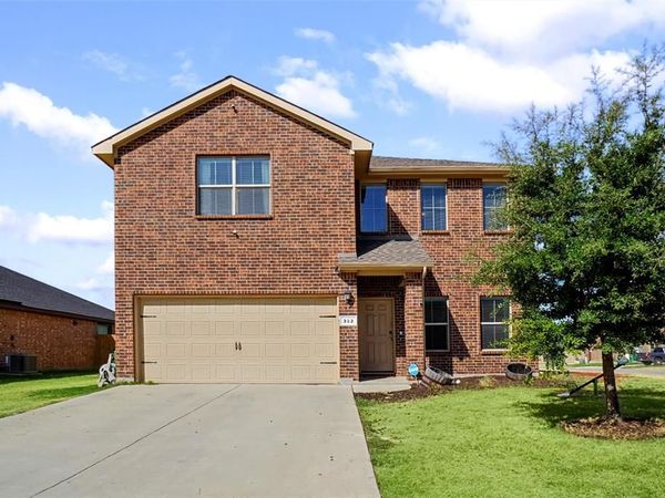 322 Chestnut Lane, Ponder, TX 76259