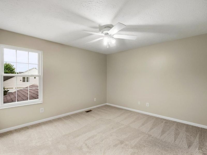 5715 Summerfield Court, Liberty Township, OH 45044 Photo 32