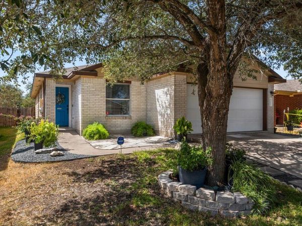 12609 Campana DR, Del Valle, TX 78617