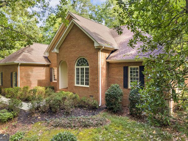 122 Grand Oaks Drive, Clarkesville, GA 30523