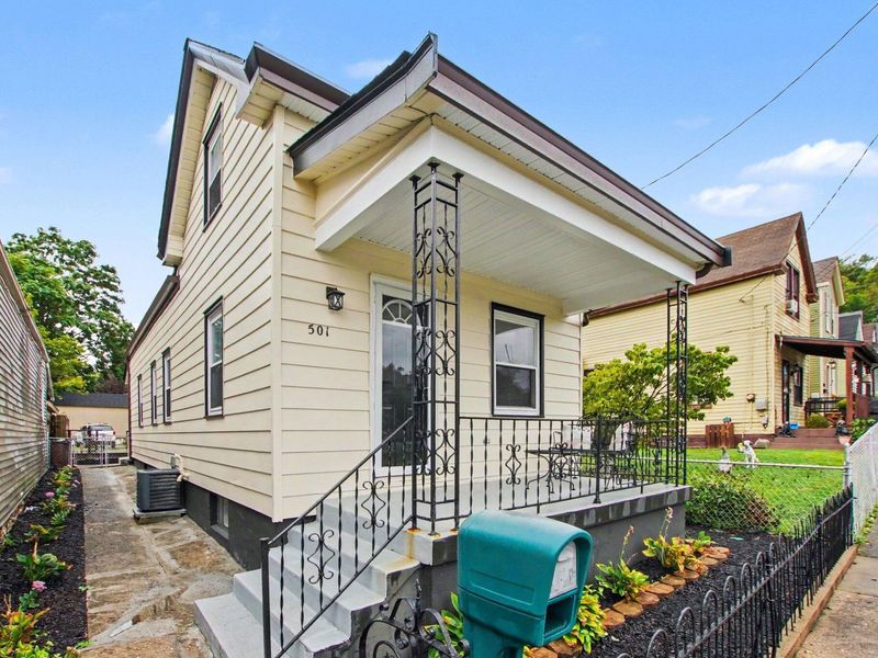 501 W 21st Street, Covington, KY 41014 Photo 2