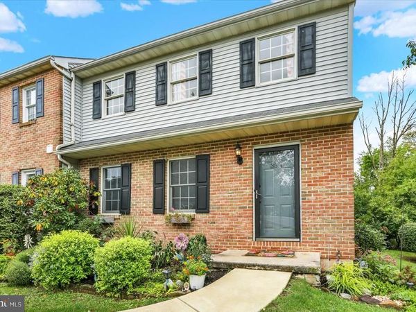 35 1 MOUNT PINE TERRACE, READING, PA 19606