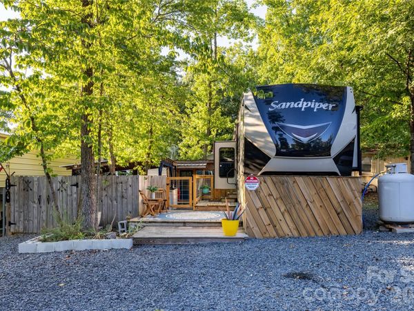 112 Redwood Trail, Unit 204/Sectio, Mount Gilead, NC 27306