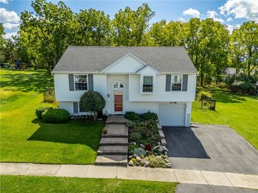 5733 Lake Hill Drive , Romulus, NY 14541