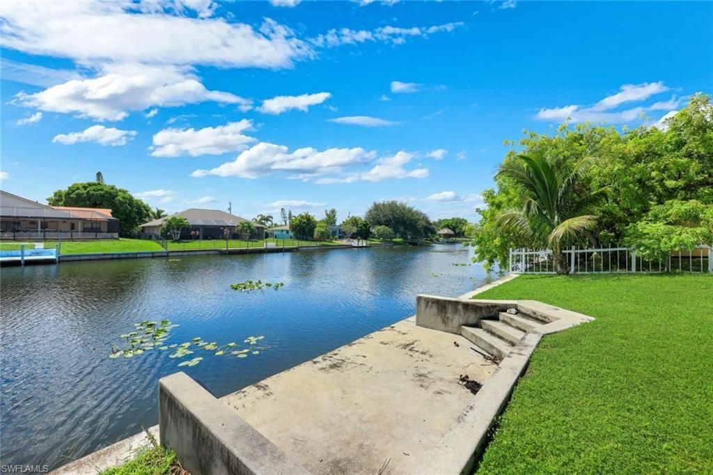 2126 NE 2nd St , Cape Coral, FL 33909 Photo