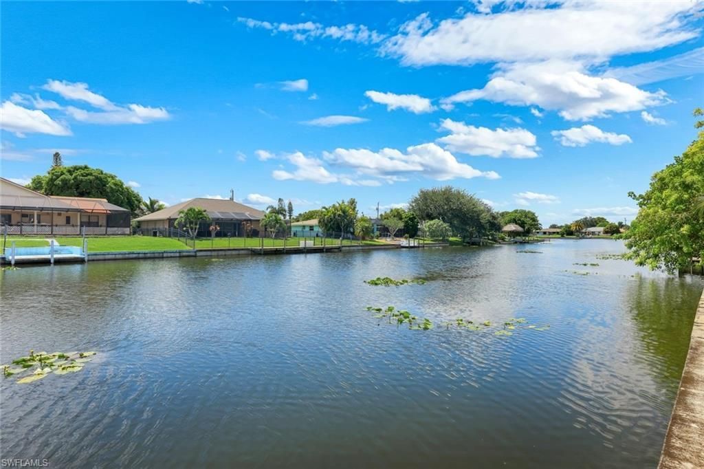 2126 NE 2nd St , Cape Coral, FL 33909 Photo
