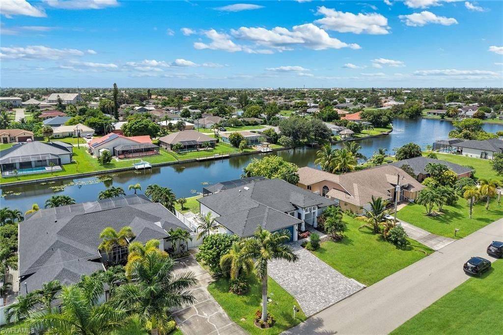 2126 NE 2nd St , Cape Coral, FL 33909 Photo