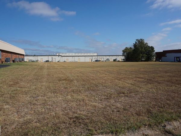 2198 Fowler Ave, Jonesboro, AR 72401
