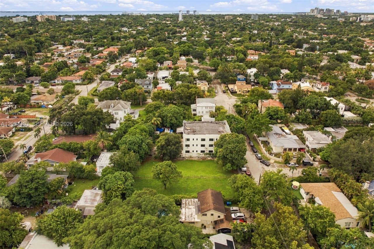 1001 SW 15th Ave, Miami, FL 33135 Photo