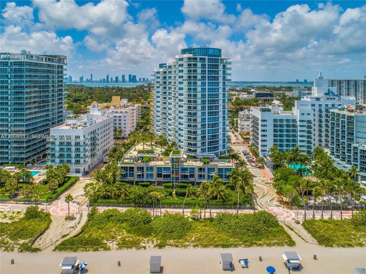 3801 Collins Ave , Unit 1806, Miami Beach, FL 33140 Photo