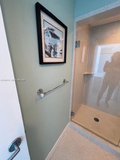 3801 Collins Ave , Unit 1806, Miami Beach, FL 33140 Photo