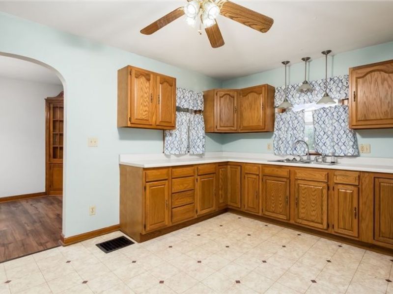 931 Merrick Avenue, Zanesville, OH 43701 Photo 7