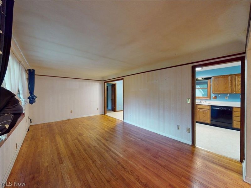 7454 Demshar Drive, Mentor, OH 44060 Photo 3