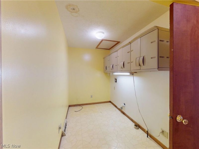 7454 Demshar Drive, Mentor, OH 44060 Photo 33