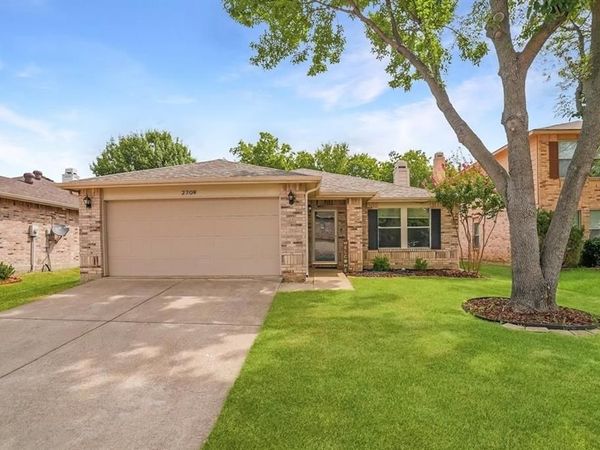 2709 White Oak Drive, Little Elm, TX 75068