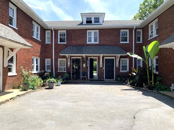 1624 Chapman AVE SW, Unit B2, Roanoke, VA 24016