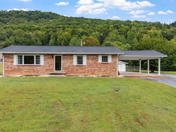 5649 Harriman Hwy, Oliver Springs, TN 37840