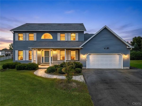 6010 Lisi Gardens Drive , Syracuse, NY 13212