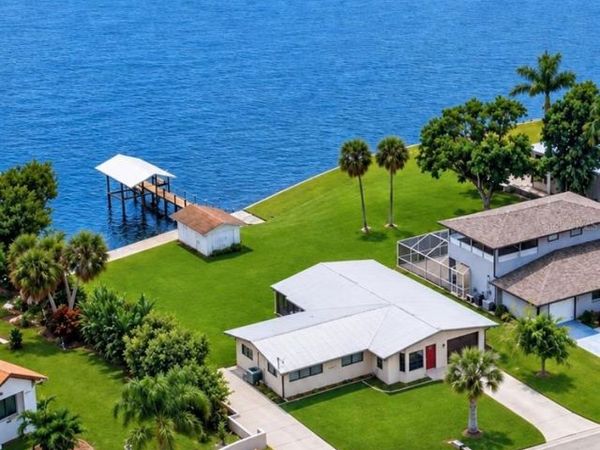 104 NORTHSHORE TERRACE , PORT CHARLOTTE, FL 33980