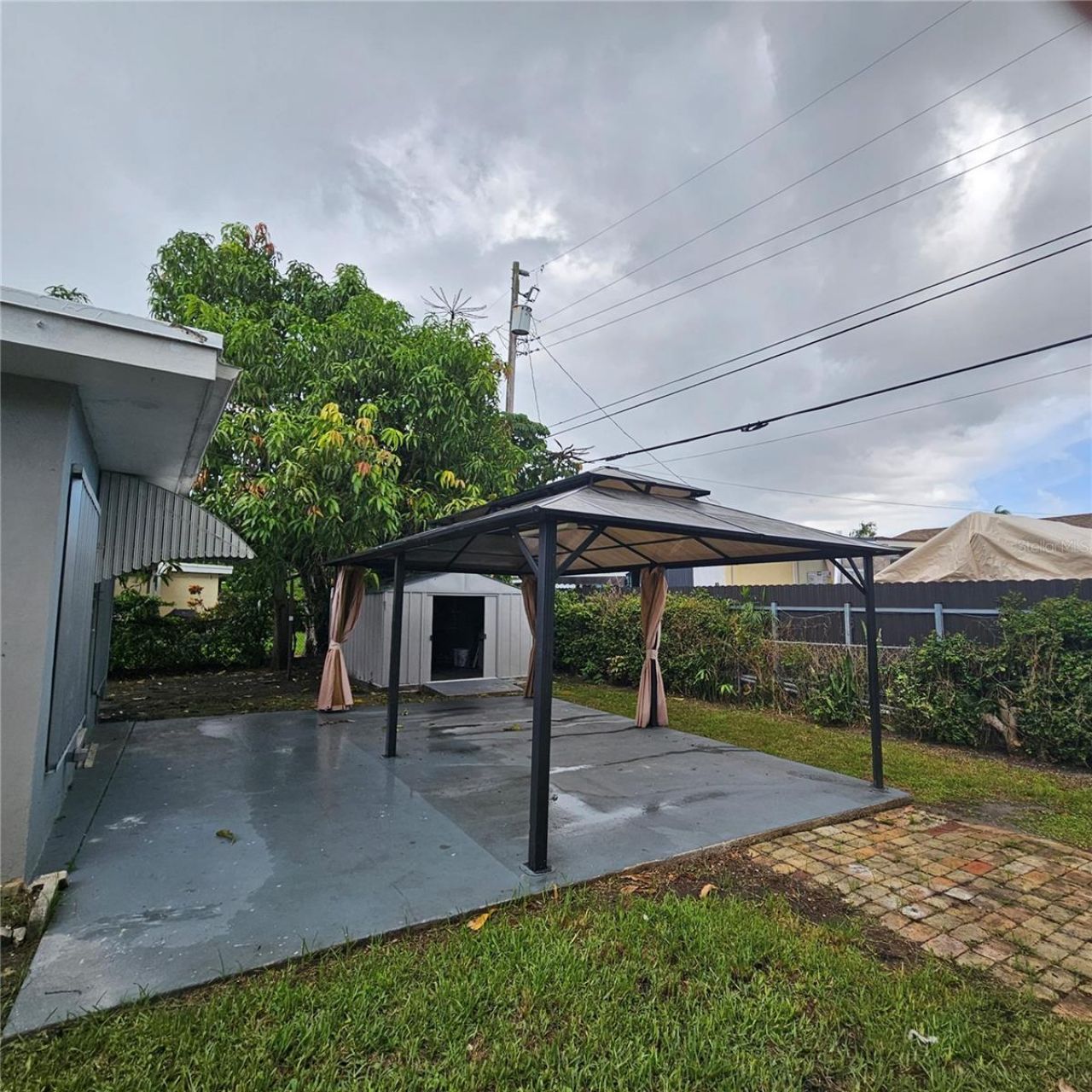 1051 SW 72nd Court , Miami, FL 33144 Photo