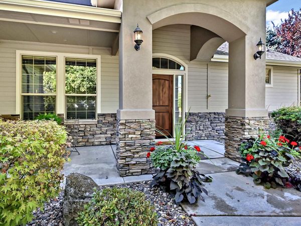 2089 W Grand Teton Drive, Meridian, ID 83646