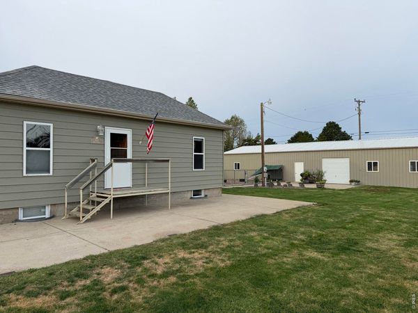 802 Main St, Stratton, CO 80836