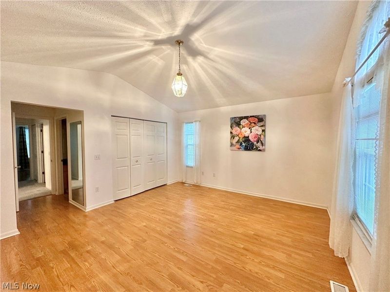 566 Parkside Lane , Tallmadge, OH 44278 Photo 8
