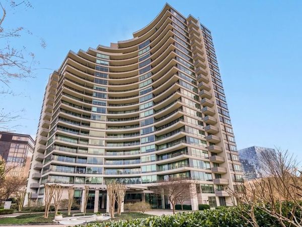 700 Park Regency Place , Unit 1207, Atlanta, GA 30326