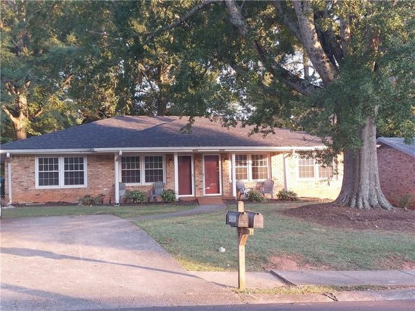 4161 Windsor Oak Drive , Doraville, GA 30340