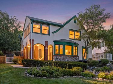 4120 Queen Avenue S, Minneapolis, MN 55410