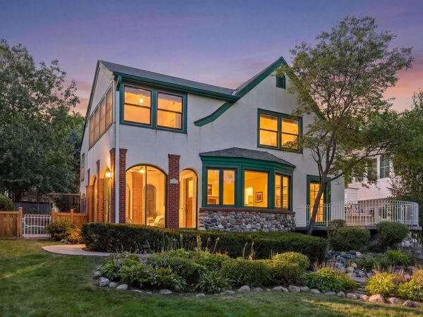 4120 Queen Avenue S, Minneapolis, MN 55410