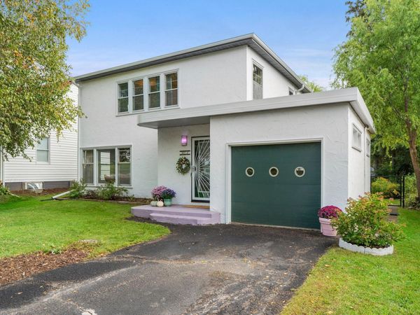 812 Nebraska Avenue E, Saint Paul, MN 55106