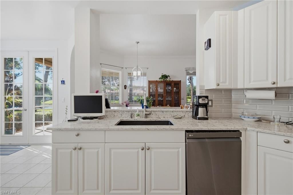5111 W Hyde Park Ct, Unit 101, Fort Myers, FL 33912 Photo