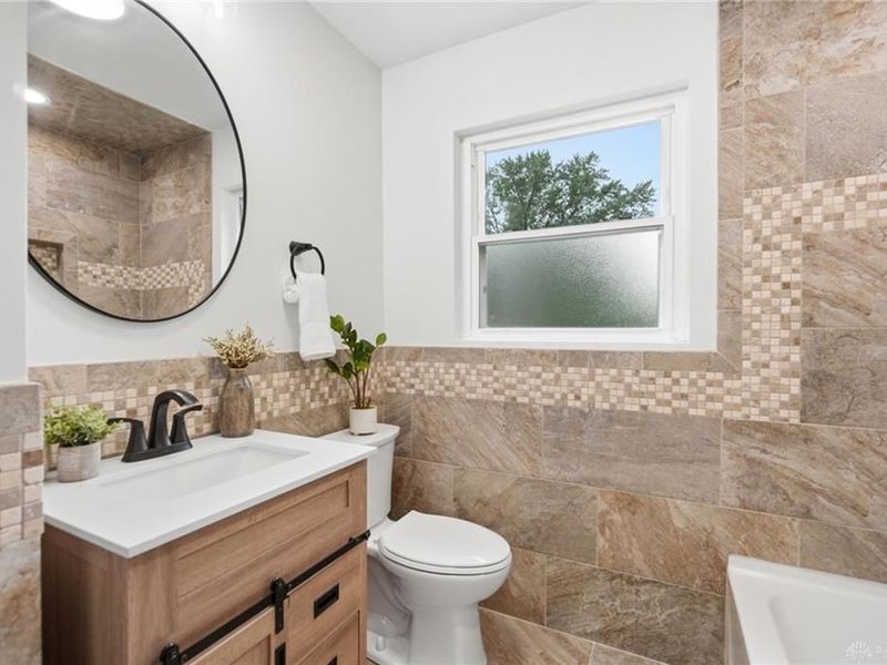 136 E Ridgeway Drive, Centerville, OH 45459 Photo 13