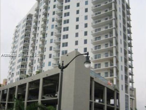 10 SW South River Dr , Unit 704, Miami, FL 33130