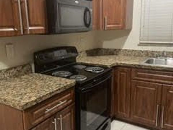 1925 Madison Street, Unit 23, Hollywood, FL 33020