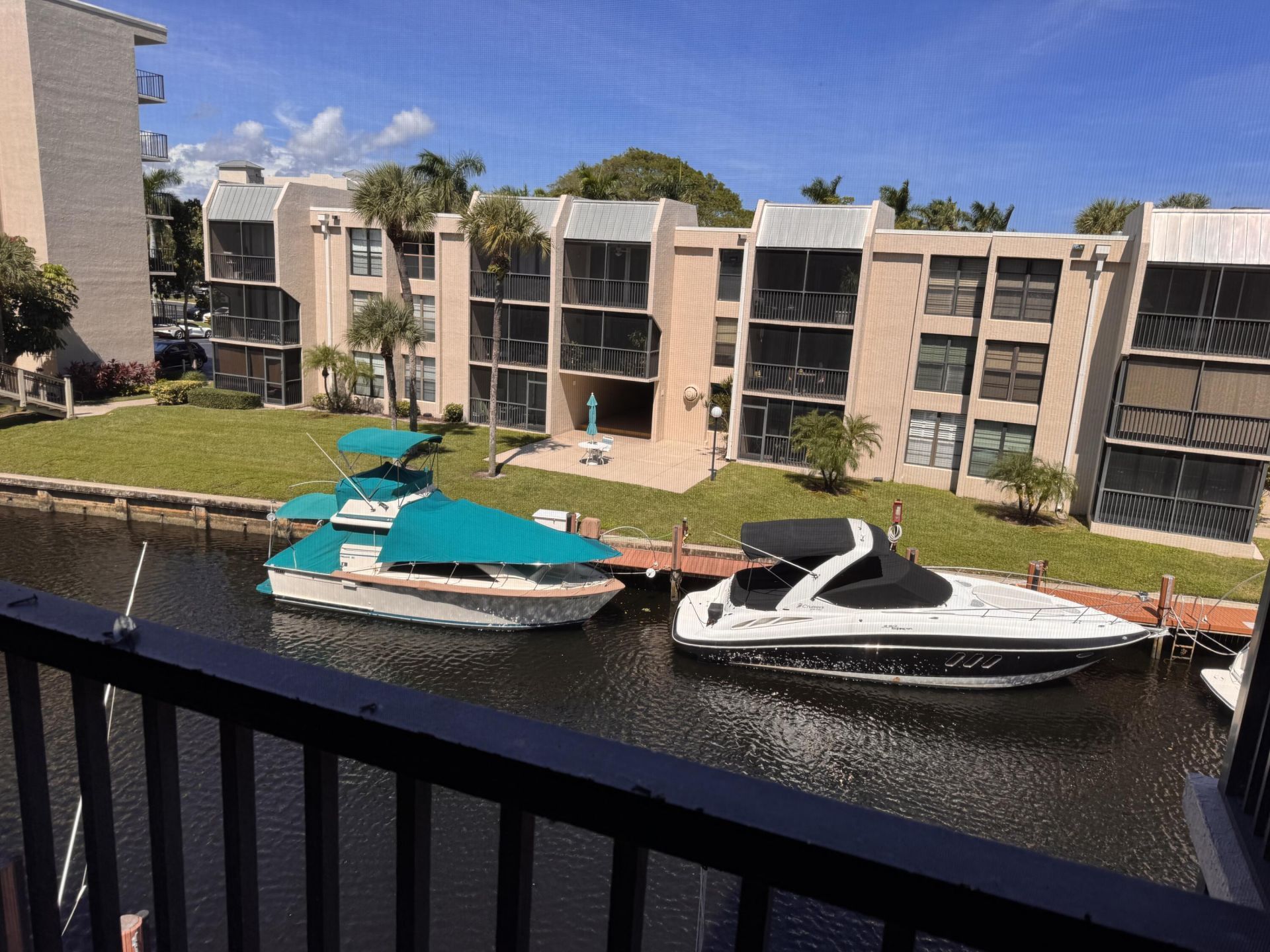 6 Royal Palm Way, Unit 304, Boca Raton, FL 33432 Photo