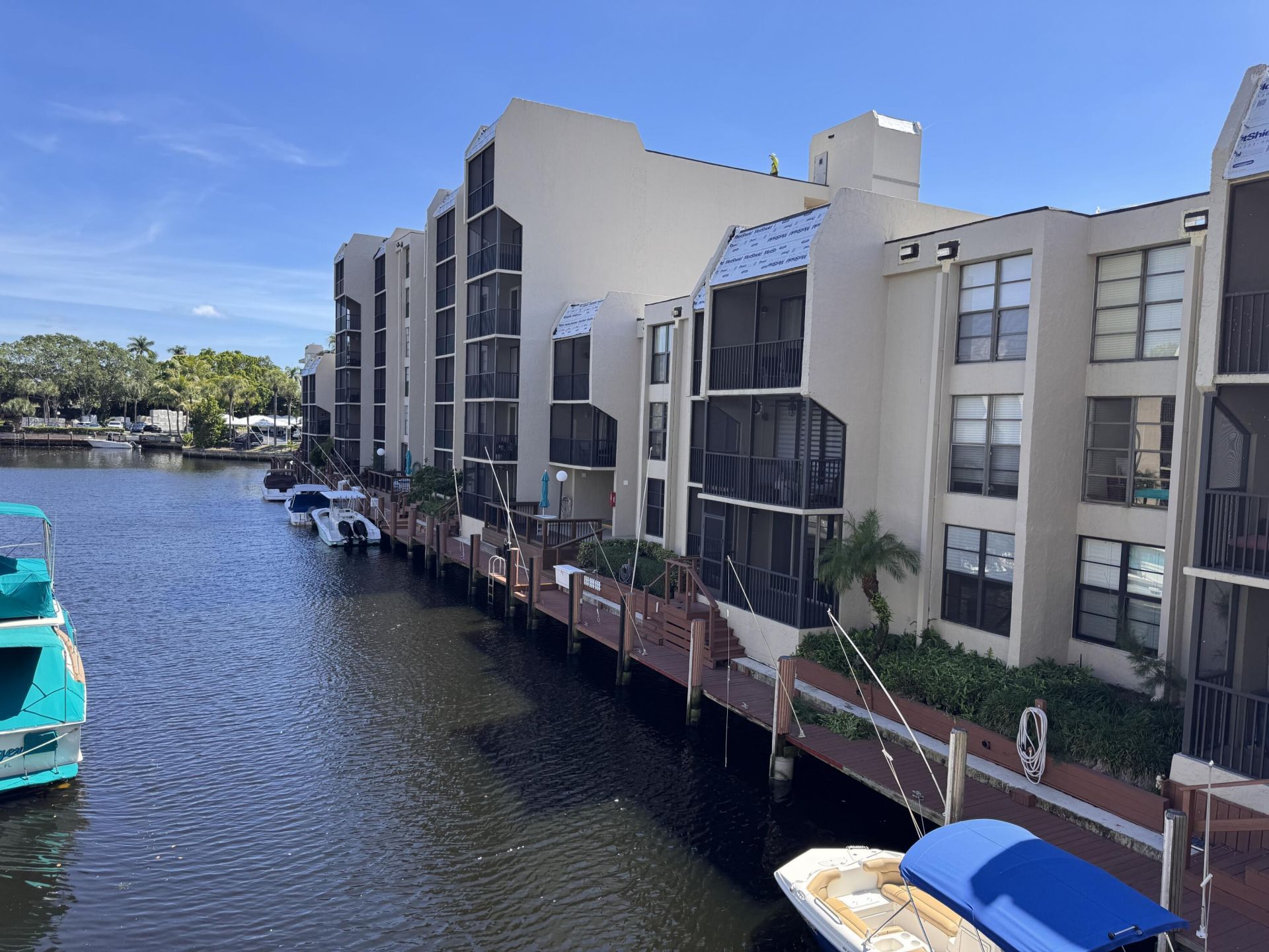 6 Royal Palm Way, Unit 304, Boca Raton, FL 33432 Photo