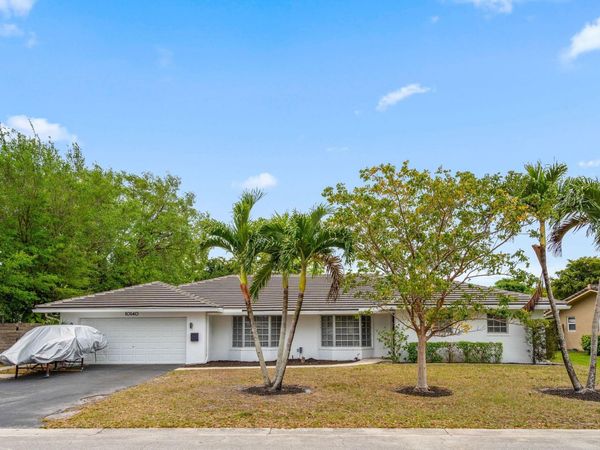 10140 NW 37TH Street, Coral Springs, FL 33065