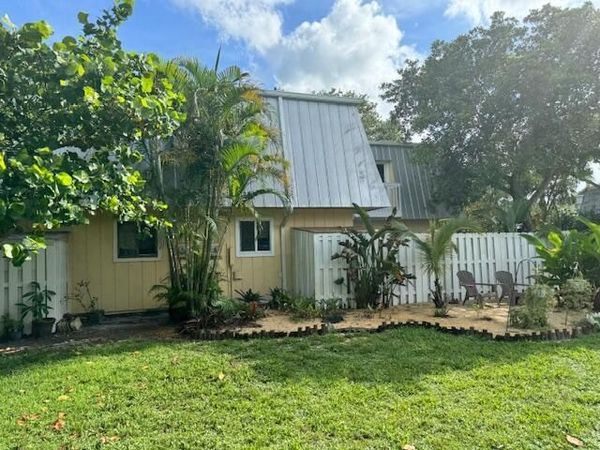 141 E RIVERSIDE Drive, Unit 10D, Jupiter, FL 33469
